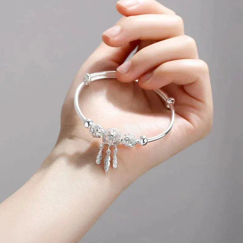 Reguliuojamas apyrankės su trigubo lapo pakabutais iš 925 sterling silver