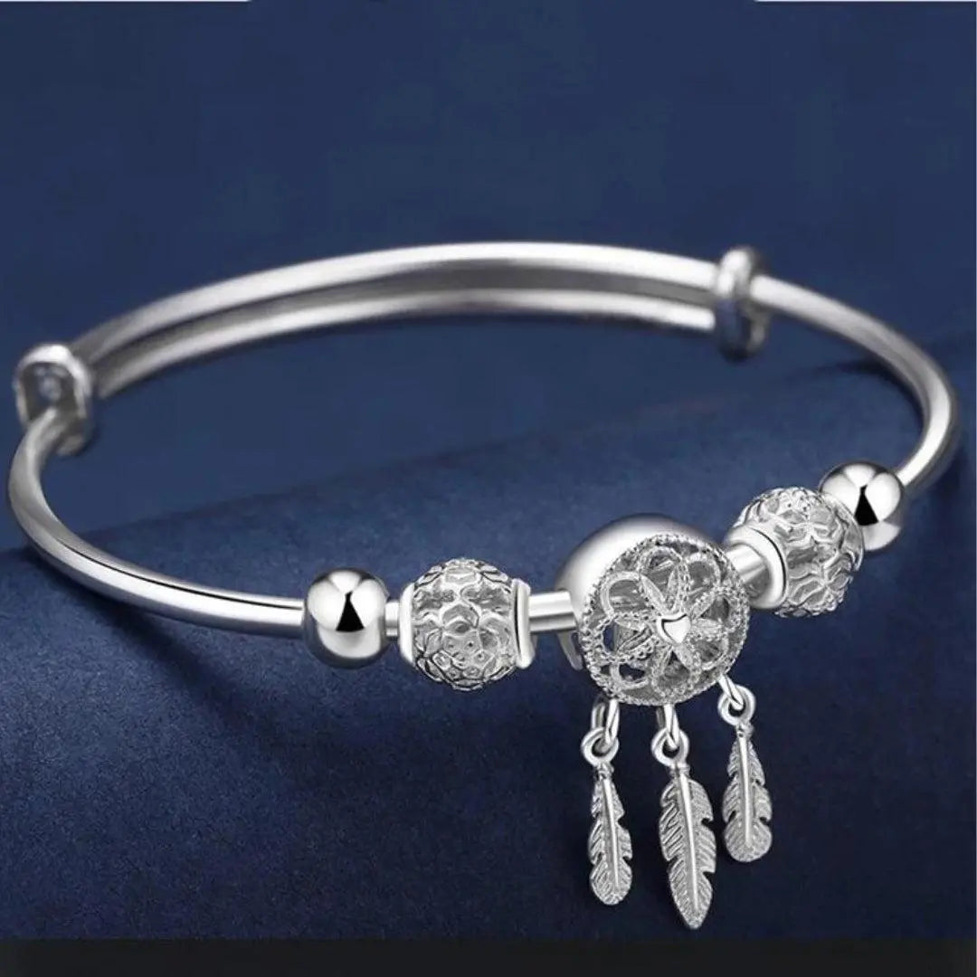 Reguliuojamas apyrankės su trigubo lapo pakabutais iš 925 sterling silver