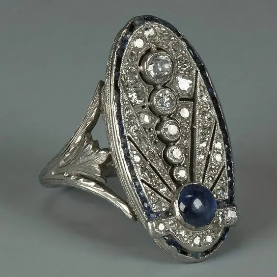 Vintažinė blizgi ovalo žiedas